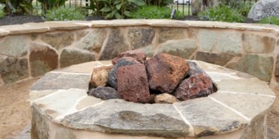 Natural-Stone-Fire-Pit-DT-5389372-e1411542221231